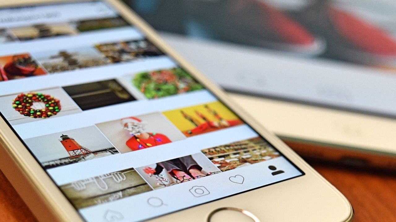 What is Instagram & How Its Algorithm Works? Know the Best Time to Post on Instagram!